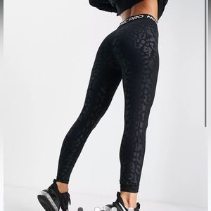 Nike Pro Dry-fit Training leggings leopard print - Size S